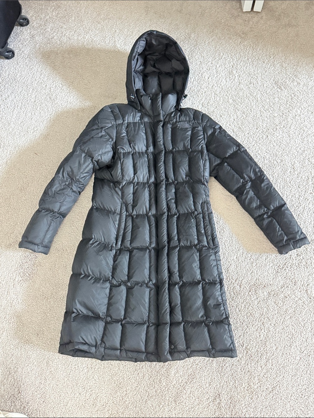 The North Face Women's Black Long Puffer Coat with Hood metropolis black